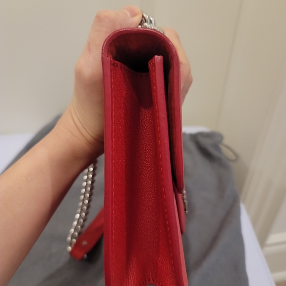 Alexander McQueen Crossbody and Shoulder leather chain Bag - Picture 9 of 15